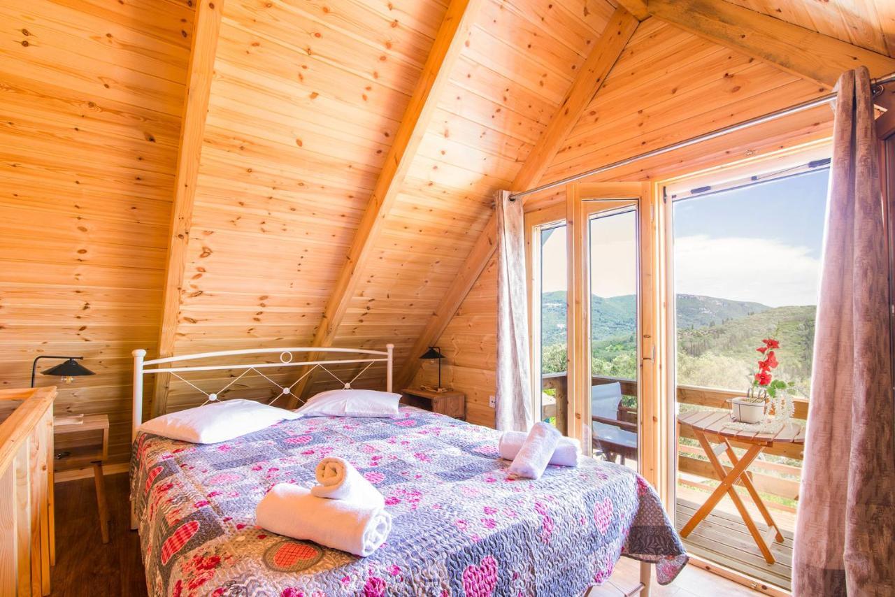Romantic Tree House Kato Pavliana Exteriér fotografie